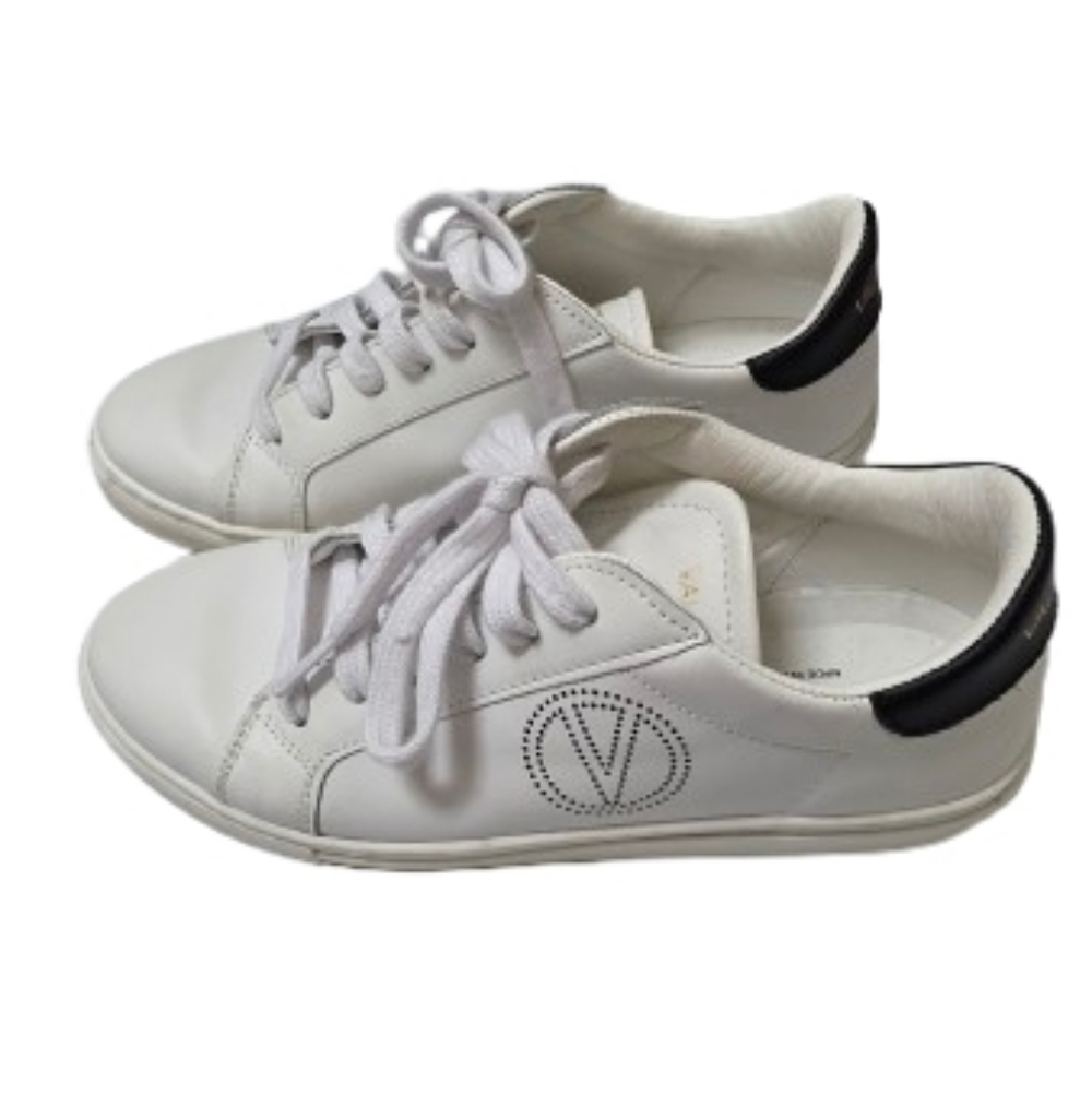 Valentino White Leather sneakers size 6